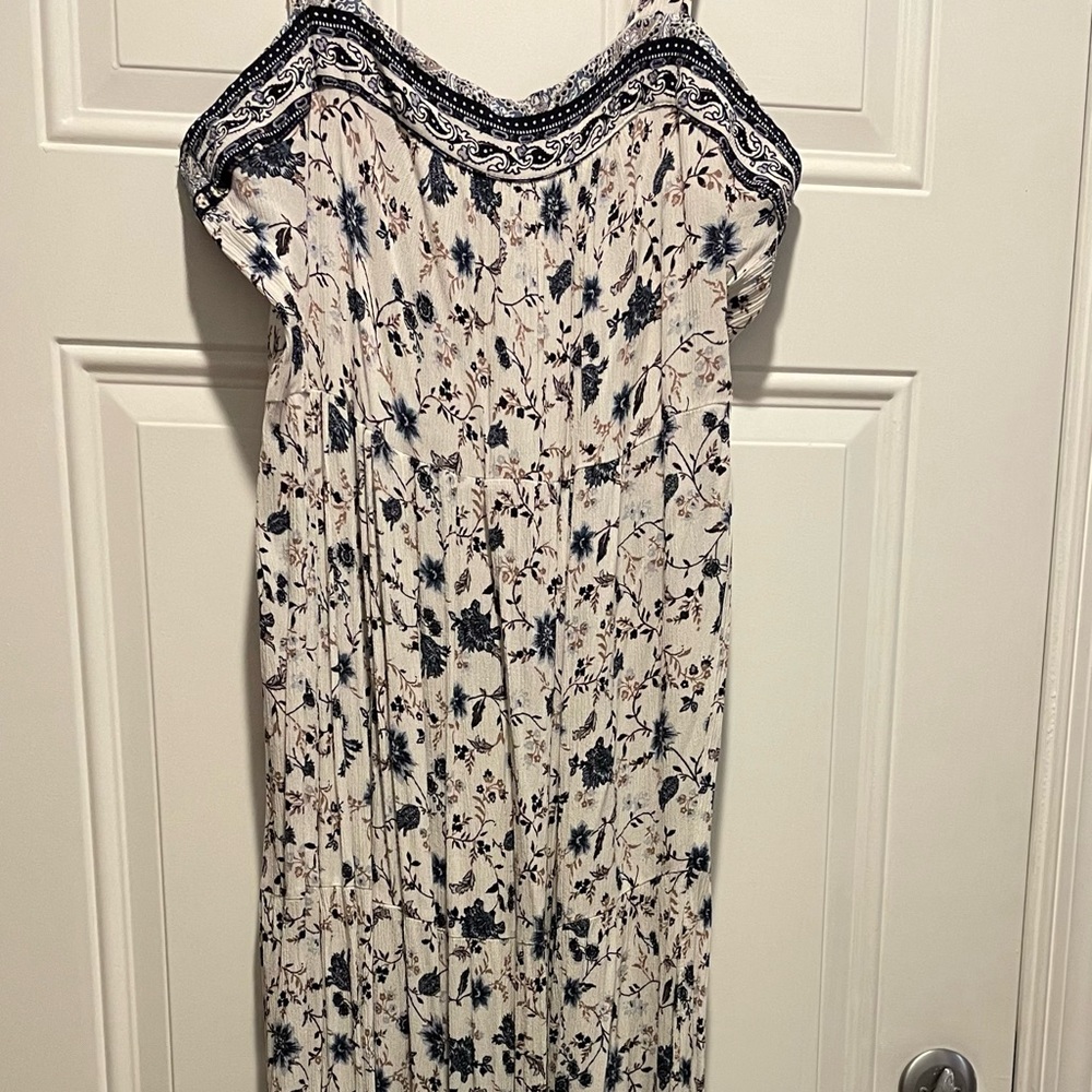 Blue and white floral maxi